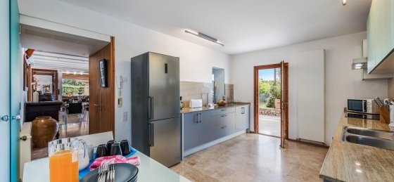 creveta_-_kitchen_2_2400x1600.jpg Holiday home in Balearic Islands villa booking