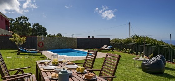 Book a villa holiday in Portugal
