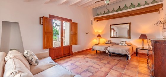 Book a villa in Mallorca