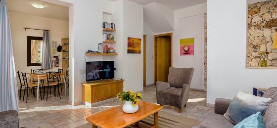 103.jpg Book a villa in Cyprus