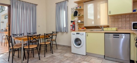 109.jpg Holiday home in Coral Bay villa booking