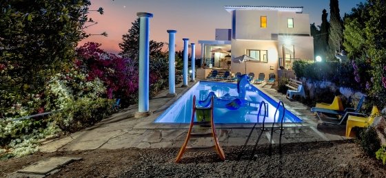 17.jpg Holiday home in Coral Bay villa booking