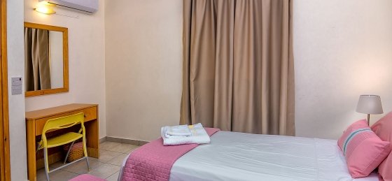 208.jpg Villa rentals in Paphos