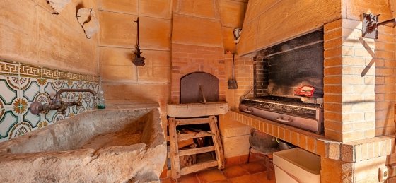 Book a villa holiday in Pollensa