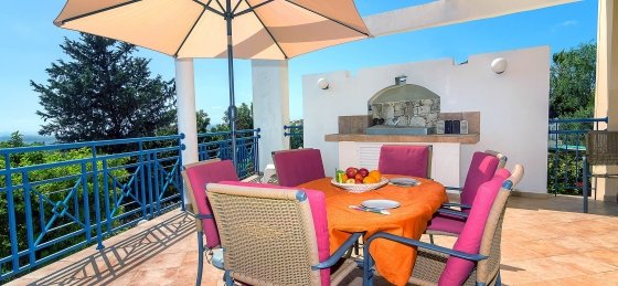 22.jpg Book a villa holiday in Coral Bay