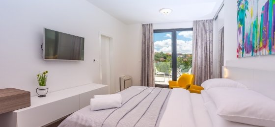 25.jpg Villas in Dalmatia