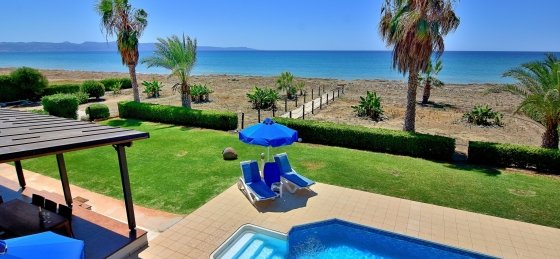 Book a villa in Latchi