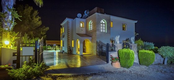 _mg_7329_tn.jpg Book a villa holiday in Latchi