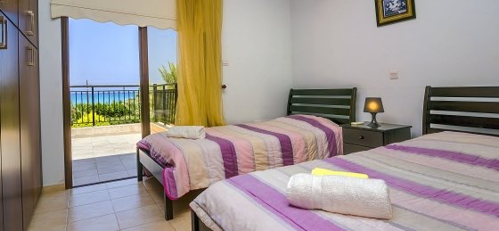 arc_3896_tn.jpg Villas in Cyprus