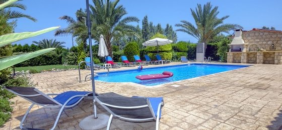 arc_4000_tn.jpg Villas in Cyprus