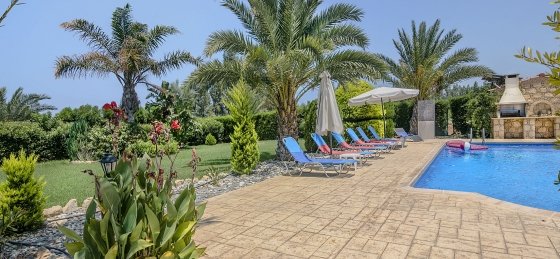 arc_4105_tn.jpg Villa in Cyprus to rent