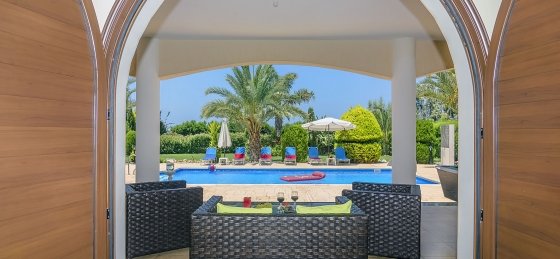 arc_4142_tn.jpg Book a villa holiday in Cyprus