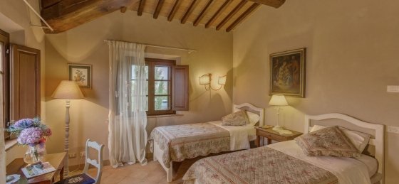 camera-di-lusso-toscana1.jpg Villas in Pisa