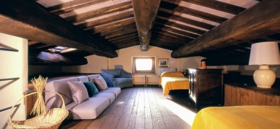 casale_moraiolo_interni01.jpg Holiday villas in Perugia