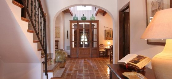 guillo_-_interior_1_2400x1600.jpg Holiday villas in Pollensa