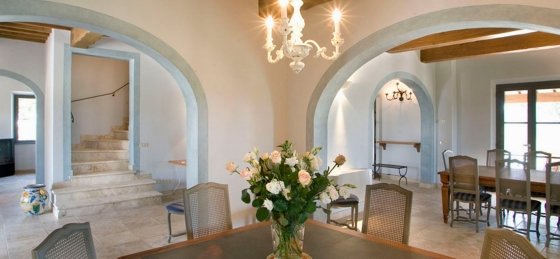 lo_26.jpg Book a villa holiday in Italy