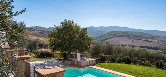 lo_dsc5020.jpg Holiday villas in Italy