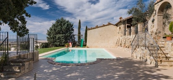 lo_dsc5027.jpg Holiday villas in Italy