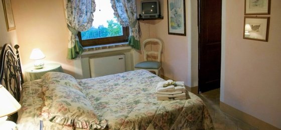 lo_img_6932.jpg Book a villa in Umbria