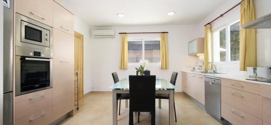 medina_-_kitchen_2_2400x1600.jpg Holiday home in Spain villa booking