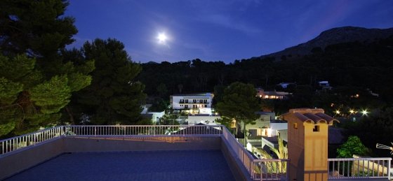 medina_-_views_05_ns_2400x1600.jpg Villas in Spain