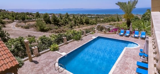 n75_4680_tn.jpg Book a villa holiday in Latchi