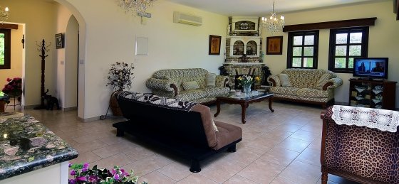 n75_4704_tn.jpg Book a villa holiday in Latchi