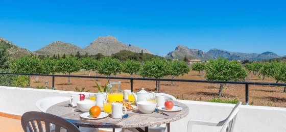 Book a villa holiday in Spain