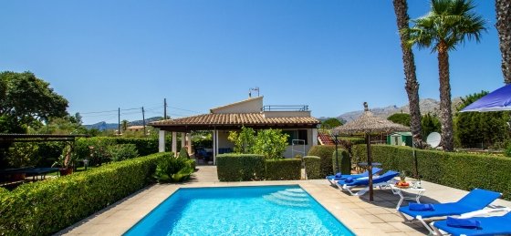 Book a villa holiday in Spain