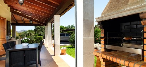 Book a villa in Pollensa