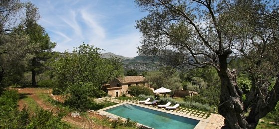 pascol_-_swimming_pool_02_2400x1600.jpg Villa in Balearic Islands to rent