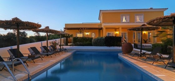 quinta-de-sao-faustino-gallerypiscina.jpg Villa in Portugal to rent