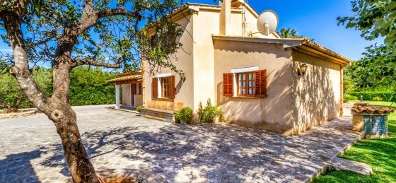 Book a villa in Spain
