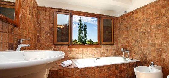 rico_-_bathroom_1-1_2400x1600.jpg Villas in Pollensa