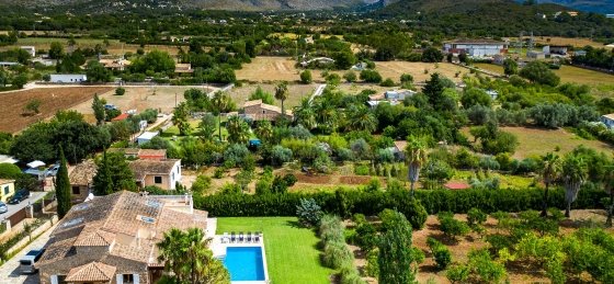 rico_-_swimming_pool_c_04_2400x1600.jpg Villa rentals in Spain