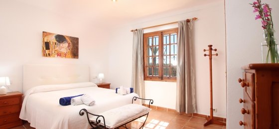 tolo_-_bedroom_1-1_2400x1600.jpg Holiday home in Balearic Islands villa booking