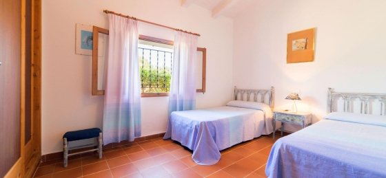 verd_-_bedroom_2-2_2400x1600.jpg Villa rentals in Mallorca