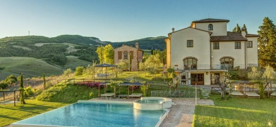 ville-di-lusso-toscana-con-giardino.jpg Villa in Italy to rent