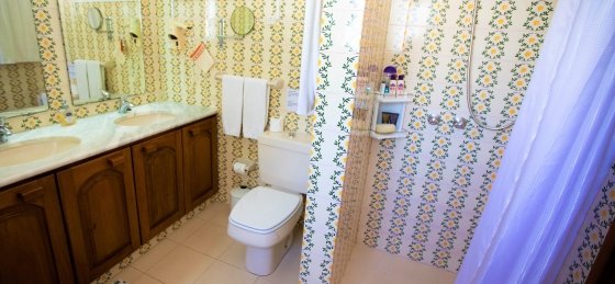 Book a villa holiday in Algarve