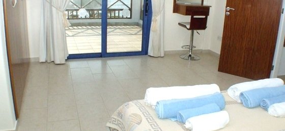 118.jpg Book a villa holiday in Paphos