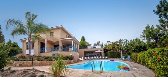 Villa holidays in Coral Bay