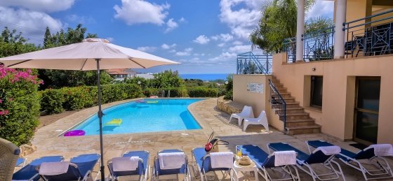 Holiday home in Paphos villa booking