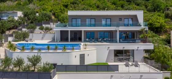 Book a villa holiday in Dalmatia