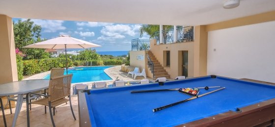 Holiday villas in Coral Bay