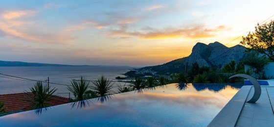 Villa holidays in Omis