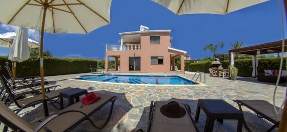 _dsc6850_tn.jpg Villas in Coral Bay