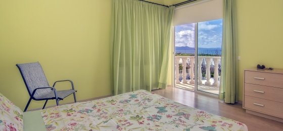 arc_1399_tn.jpg Villas in Cyprus