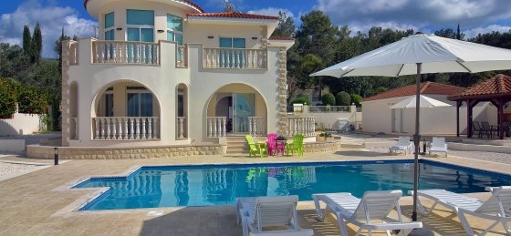 arc_1476_tn.jpg Book a villa holiday in Cyprus