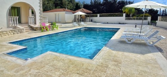 arc_1562_tn.jpg Villa holidays in Cyprus