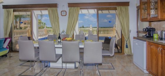 Holiday villas in Coral Bay